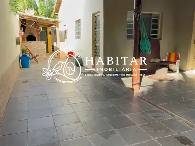 Casa 2 quartos e 2 banheiros, à venda, no bairro Centro América em Corumbá