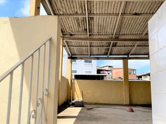 Casa 4 quartos e 3 banheiros, à venda, no bairro Liberdade em Salvador