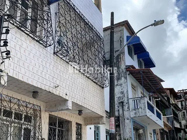 Casa 4 quartos e 3 banheiros, à venda, no bairro Liberdade em Salvador