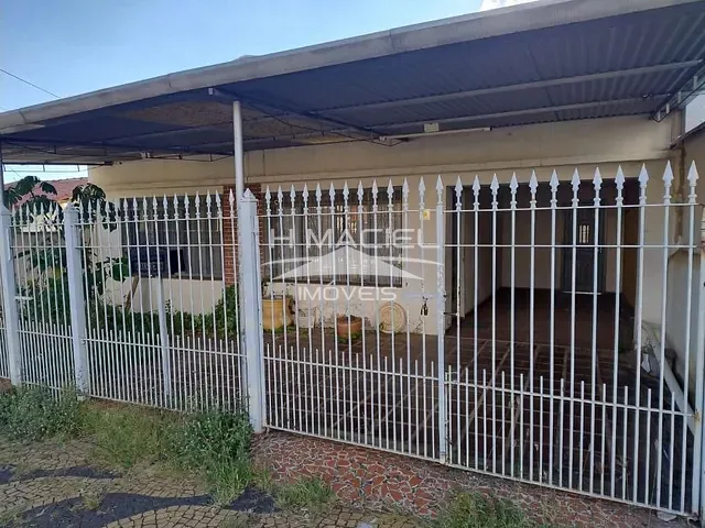 Casa com 300m² 3 quartos e 1 banheiro, à venda, no bairro Jardim Aurelia em Campinas
