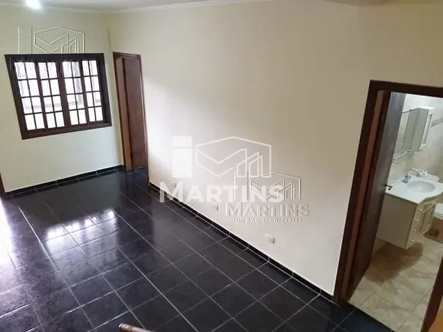 Casa 3 quartos e 2 banheiros, para alugar, no bairro Jardim Macedônia em São Paulo