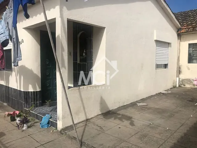 Casa 3 quartos e 2 banheiros, à venda, no bairro São Gonçalo em Pelotas