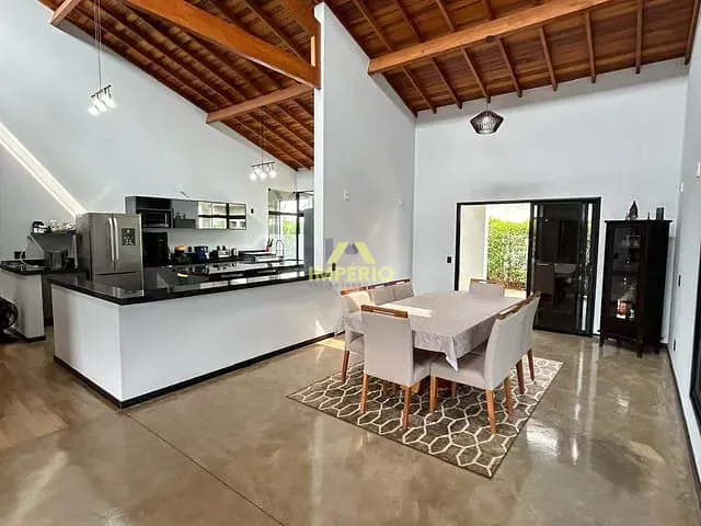 Casa com 1189m² 4 quartos e 4 banheiros, à venda, no bairro Residencial Primavera II em Salto