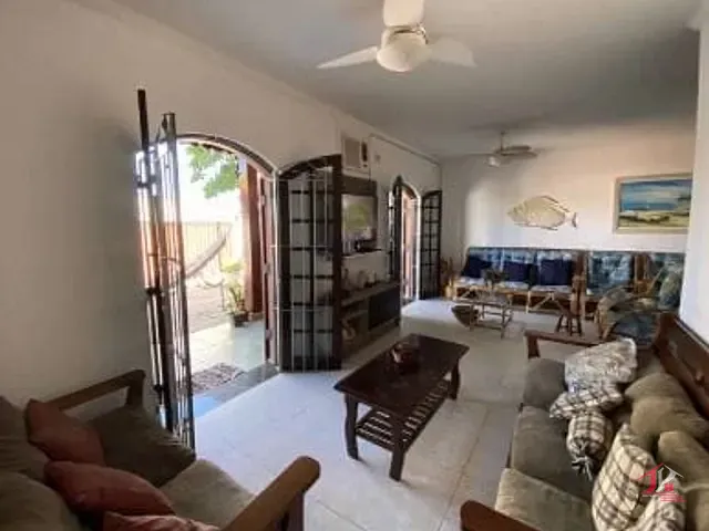 Casa 3 quartos e 1 banheiro, à venda, no bairro Cibratel I em Itanhaém
