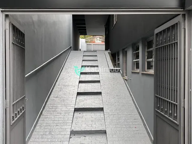 Casa à venda, no bairro Planalto Paulista em São Paulo