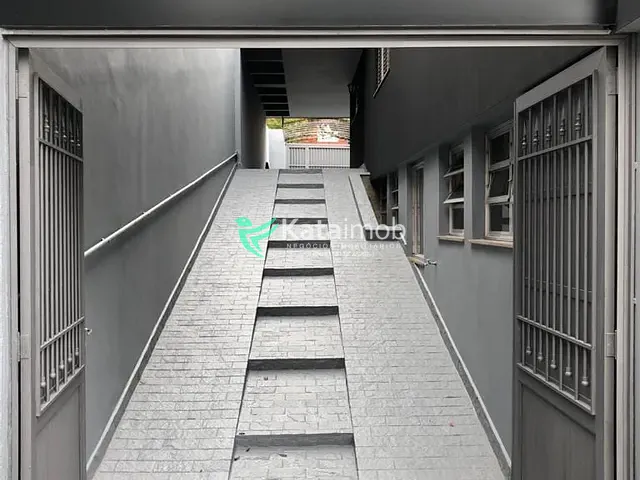 Casa à venda, no bairro Planalto Paulista em São Paulo