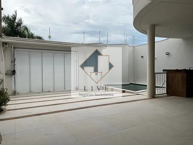 Casa 4 quartos e 3 banheiros, à venda, no bairro Terras de Santa Bárbara em Santa Bárbara D'Oeste