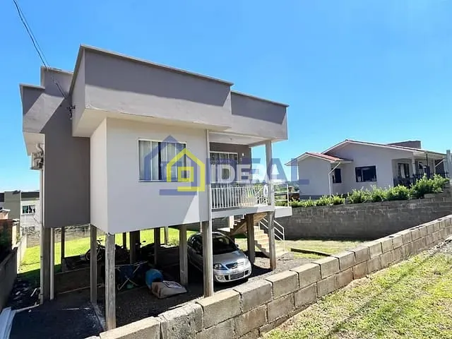 Casa com 70m² 3 quartos e 1 banheiro, à venda, no bairro Gruta em Concórdia