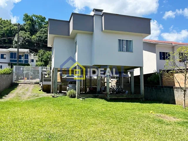 Casa com 70m² 3 quartos e 1 banheiro, à venda, no bairro Gruta em Concórdia