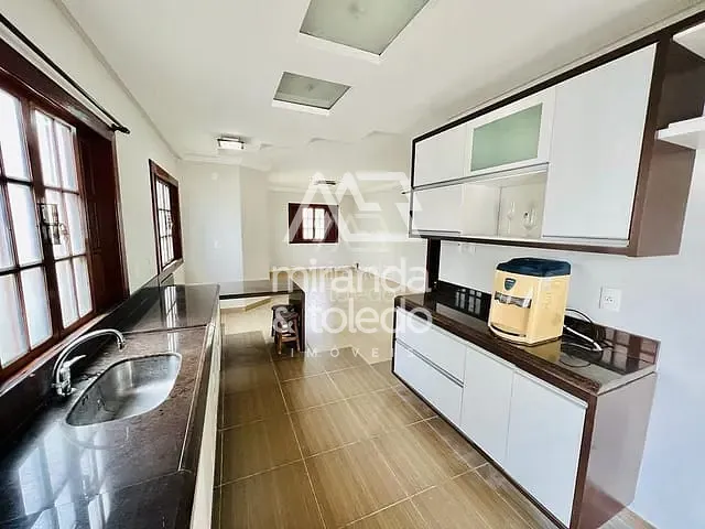 Casa com 127m² 3 quartos e 2 banheiros, à venda, no bairro Ipiranga em Guarapari
