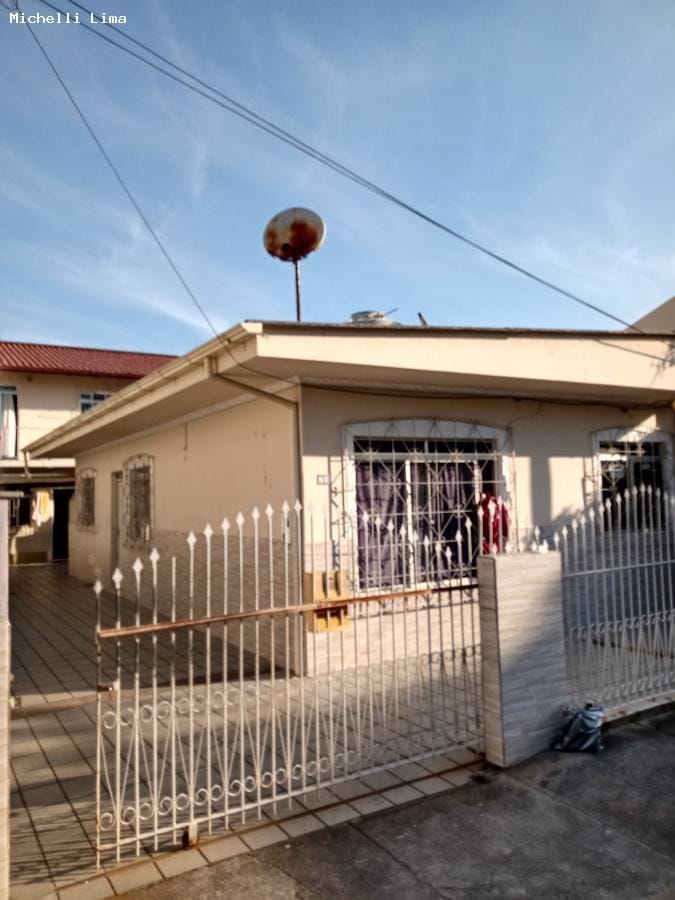 Casa, 8 quartos, 120 m² - Foto 1