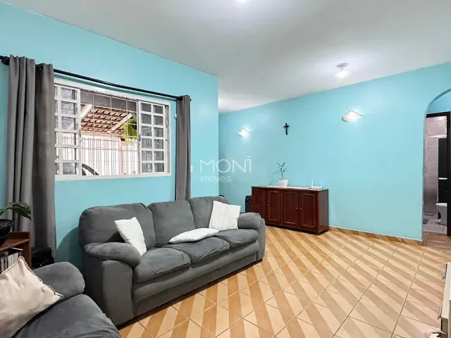 Casa 3 quartos e 3 banheiros, à venda, no bairro Candangolândia em Brasília