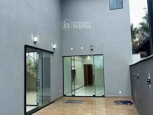 Casa com 250m² 3 quartos e 4 banheiros, à venda, no bairro Jardim da Luz em Londrina