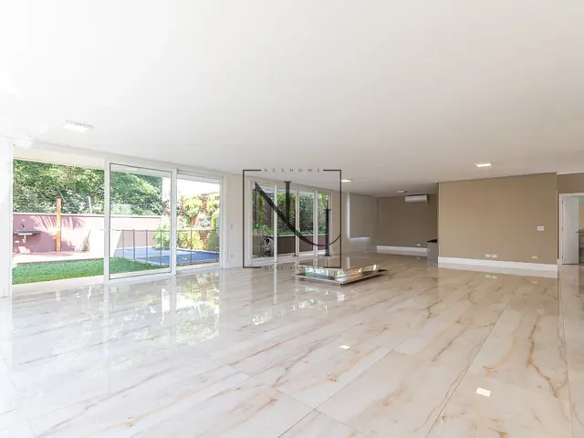 Casa com 680m² 4 quartos e 6 banheiros, à venda, no bairro Parque Colonial em São Paulo