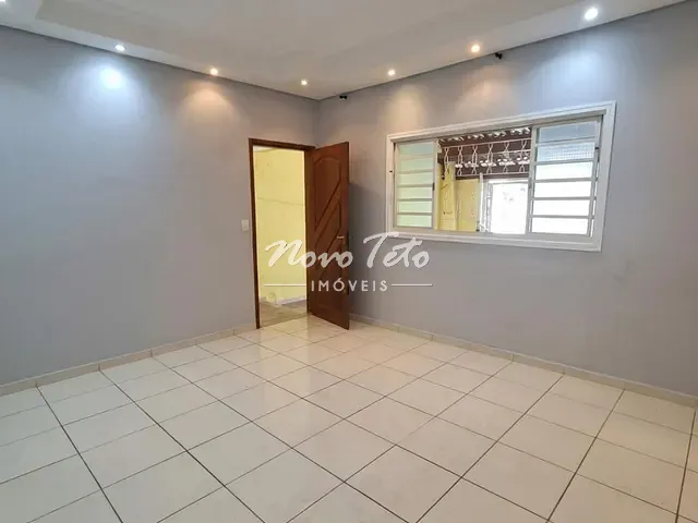 Casa 2 quartos e 1 banheiro, à venda, no bairro Residencial Dom Bosco em São José dos Campos