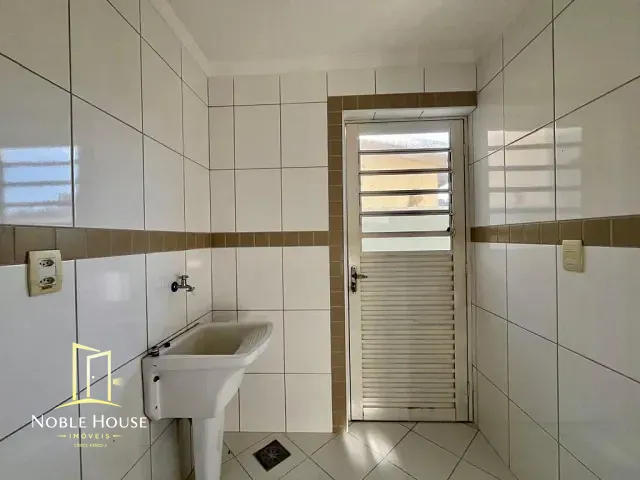 Casa 4 quartos e 3 banheiros, à venda ou para alugar, no bairro Condomínio Residencial Mirante do Lenheiro em Valinhos