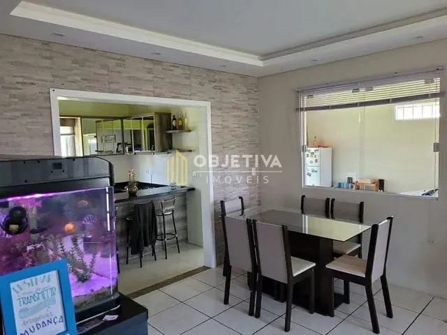 Casa com 312m² 2 quartos e 1 banheiro, à venda, no bairro São José em Novo Hamburgo