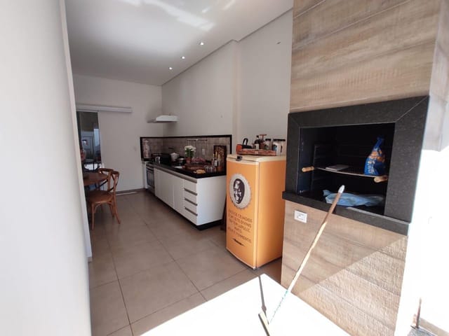 Casa com 250m² 3 quartos e 3 banheiros, à venda, no bairro Alto Cote Gil em Olímpia