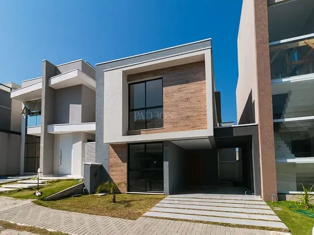 Casa com 113m², à venda, no bairro Umbará em Curitiba
