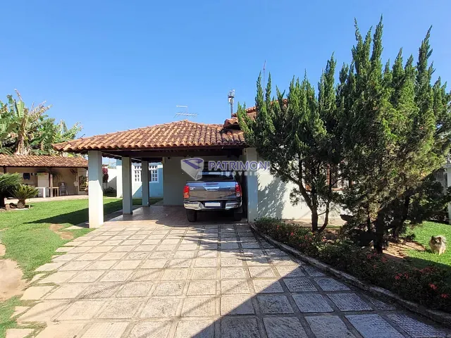 Casa com 600m² 4 quartos e 3 banheiros, à venda, no bairro Coqueiro Verde em Juatuba