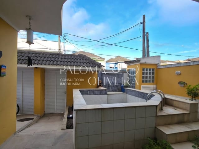 Casa 4 quartos e 2 banheiros, à venda, no bairro Vargem Pequena em Rio de Janeiro