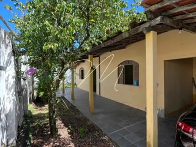 Casa com 250m², para alugar, no bairro Pontal em Ilhéus