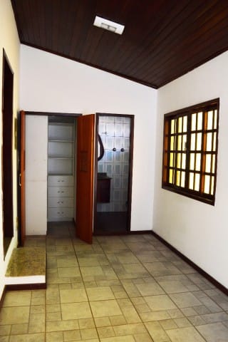 Casa, 5 quartos, 250 m² - Foto 42