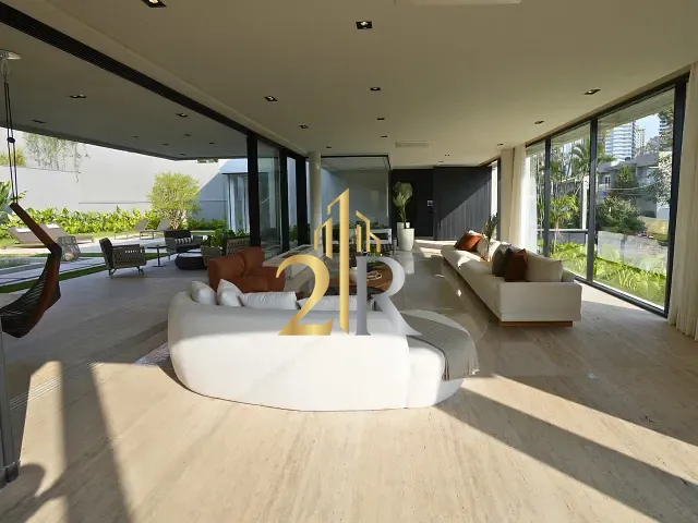Casa com 1200m² 5 quartos e 10 banheiros, à venda, no bairro Alphaville Residencial Um em Barueri