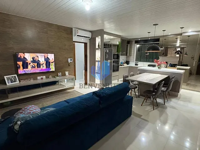 Casa 2 quartos e 1 banheiro, à venda, no bairro Rio Pequeno em Camboriú