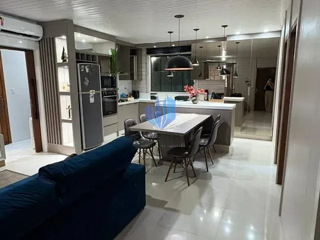 Casa 2 quartos e 1 banheiro, à venda, no bairro Rio Pequeno em Camboriú