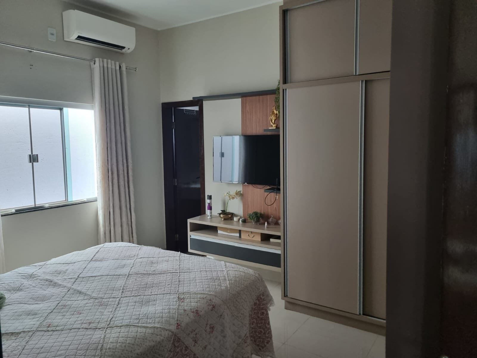 Casa à venda com 3 quartos, 220m² - Foto 13