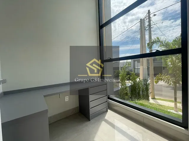Casa com 308m² 3 quartos e 4 banheiros, à venda, no bairro Jardim Sao Marcos em Valinhos