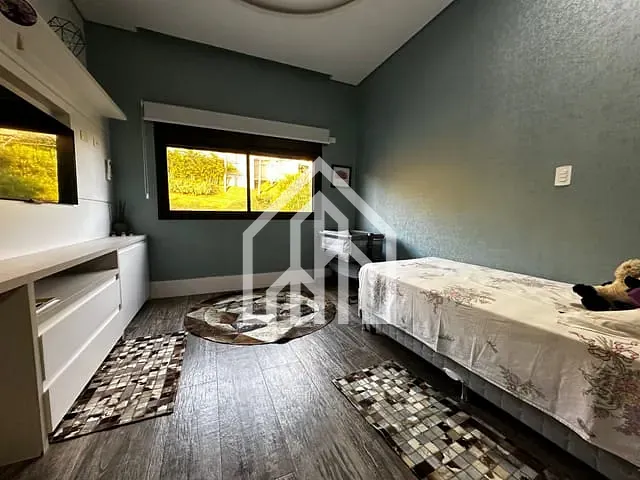 Casa 3 quartos e 6 banheiros, à venda ou para alugar, no bairro Condomínio Porto Atibaia em Atibaia