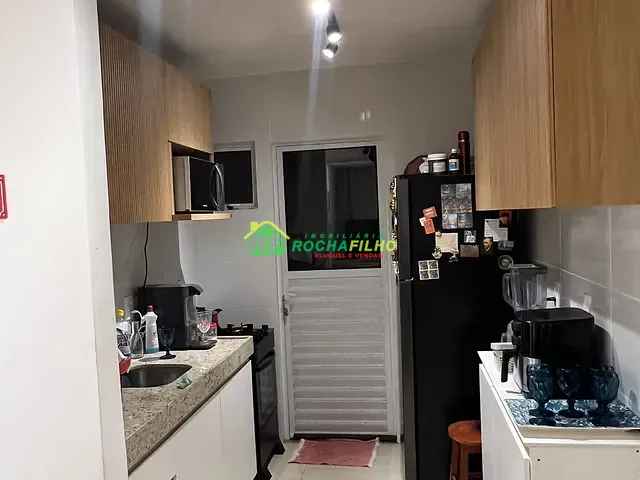 Casa com 157m² 3 quartos e 3 banheiros, para alugar, no bairro Morros em Teresina