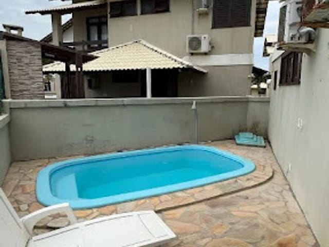 Casa com 250m² 4 quartos e 3 banheiros, para alugar, no bairro Barra Amar  em Barra de São Miguel