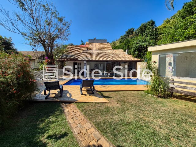 Casa com 680m² 4 quartos e 7 banheiros, à venda, no bairro Moura Brasil em Três Rios