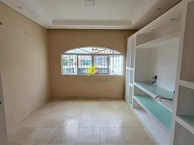 Casa com 180m² 3 quartos e 2 banheiros, à venda ou para alugar, no bairro Conjunto Residencial Jardim Canaã em São Paulo