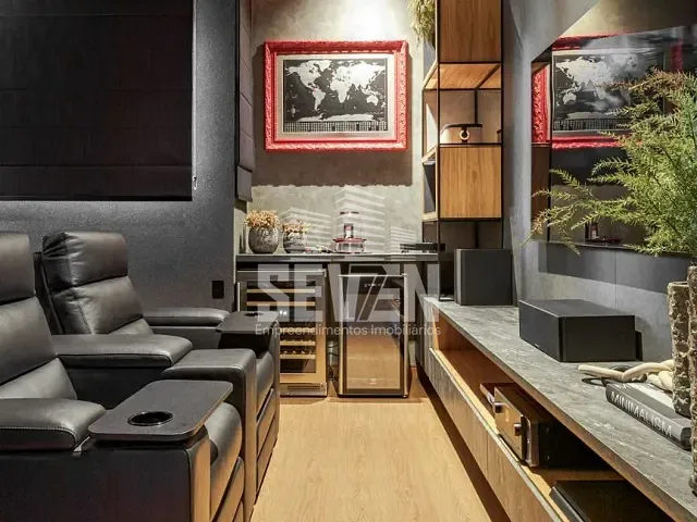 Casa com 1800m² 5 quartos e 2 banheiros, à venda, no bairro Thermas de Santa Barbara em Águas de Santa Bárbara