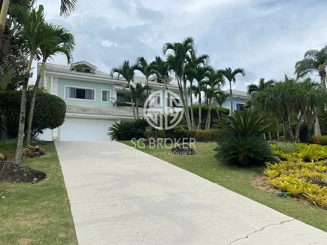 Casa com 1200m² 6 quartos e 10 banheiros, à venda, no bairro Barra da Tijuca em Rio de Janeiro
