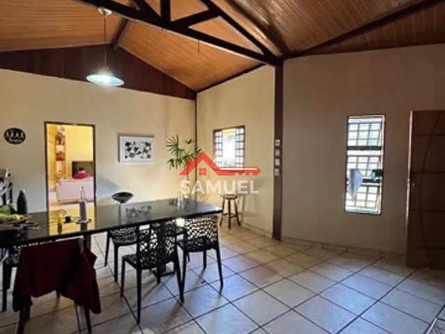 Casa com 825m² 3 quartos e 1 banheiro, à venda, no bairro Setor Habitacional Vicente Pires em Brasília