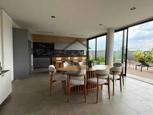 Casa com 453m² 4 quartos e 5 banheiros, à venda, no bairro Jardim Pau Brasil em Americana