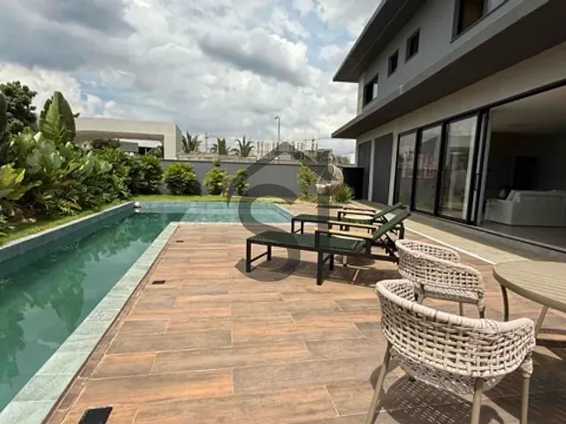 Casa com 453m² 4 quartos e 5 banheiros, à venda, no bairro Jardim Pau Brasil em Americana