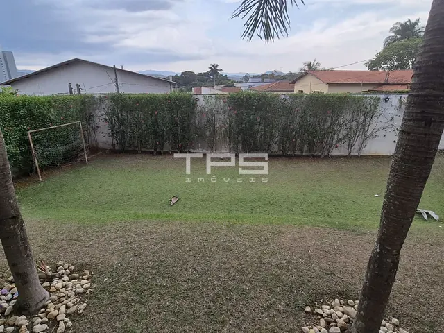 Casa com 823m² 3 quartos e 2 banheiros, à venda, no bairro Portal das Colinas em Guaratinguetá