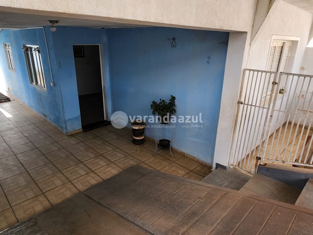 Casa com 280m² 3 quartos e 1 banheiro, à venda, no bairro Alto Ipiranga em Mogi das Cruzes