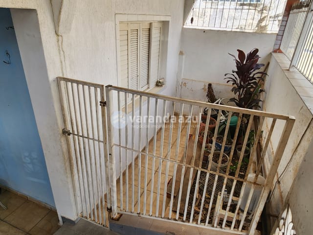 Casa com 280m² 3 quartos e 1 banheiro, à venda, no bairro Alto Ipiranga em Mogi das Cruzes