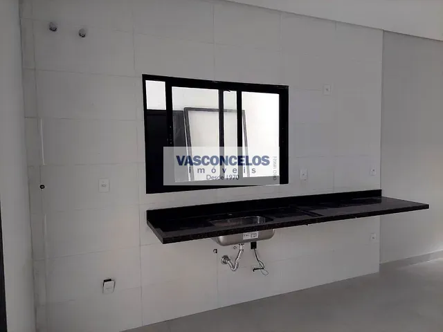 Casa com 170m² 3 quartos e 4 banheiros, à venda, no bairro Jardim das Indústrias em São José dos Campos