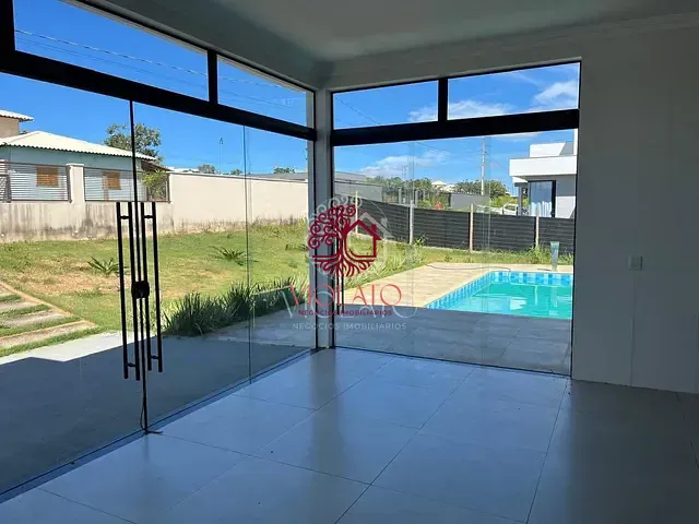 Casa com 1000m² 3 quartos e 5 banheiros, à venda, no bairro Estância do Cipó em Jaboticatubas