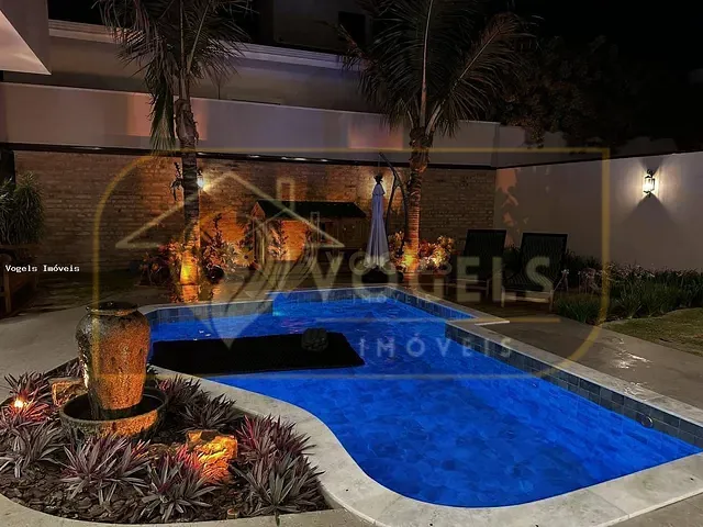 Casa 5 quartos e 6 banheiros, à venda, no bairro Parque Residencial Nova Holanda em Holambra