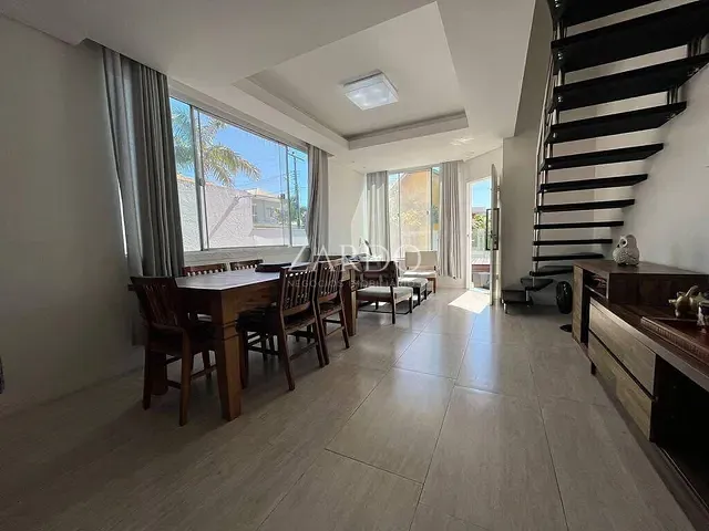 Casa 4 quartos e 2 banheiros, à venda, no bairro Palmas em Governador Celso Ramos