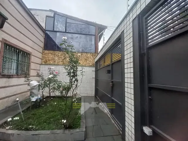 Casa com 240m² 3 quartos e 2 banheiros, à venda, no bairro Tatuapé em São Paulo